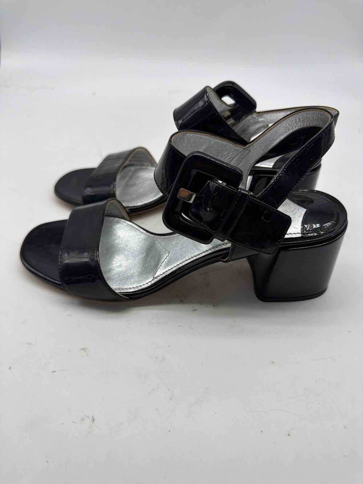 Pre-Owned Prada Black Size 6.5 Patent Leather Block Heel Heels | True Fashionistas.