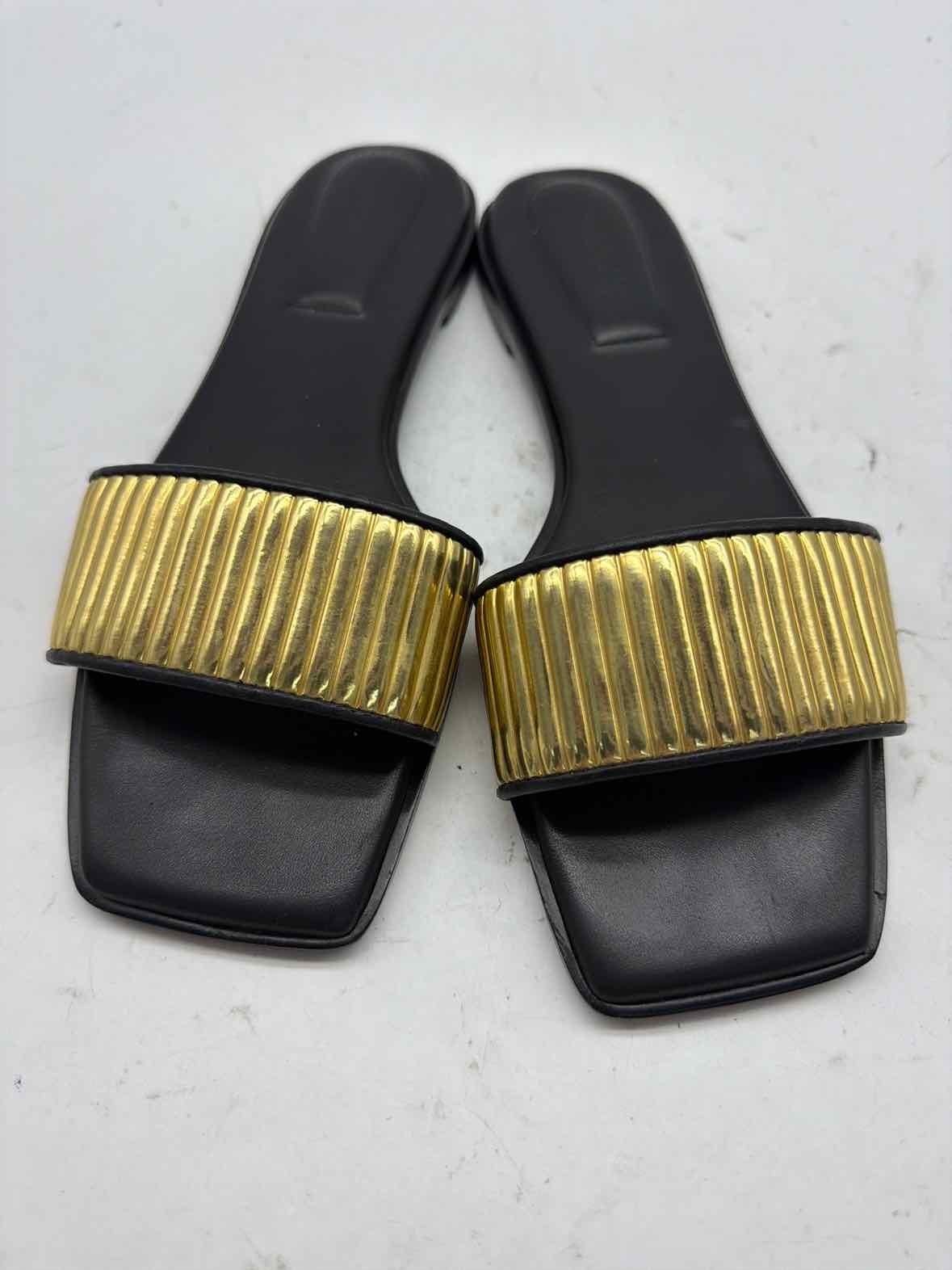Pre-Owned Simkhai Black Size 6 Mule Flats | True Fashionistas.