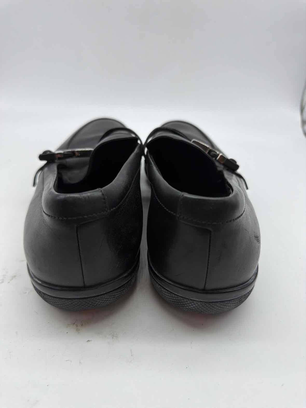 Pre-Owned Prada Black 8.5 Slip On Men's Dress Shoes | True Fashionistas.