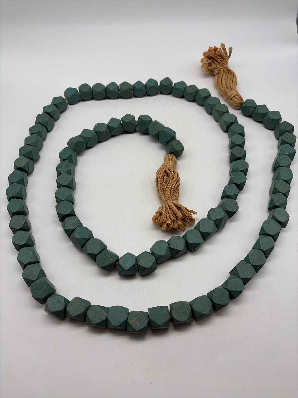 Green Wooden Beads | True Fashionistas.