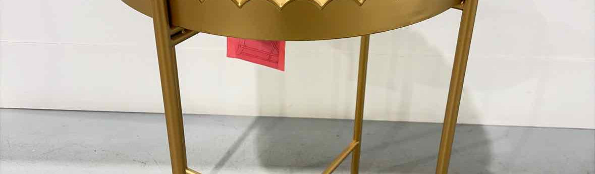 Gold Metal Scalloped End Table | True Fashionistas.