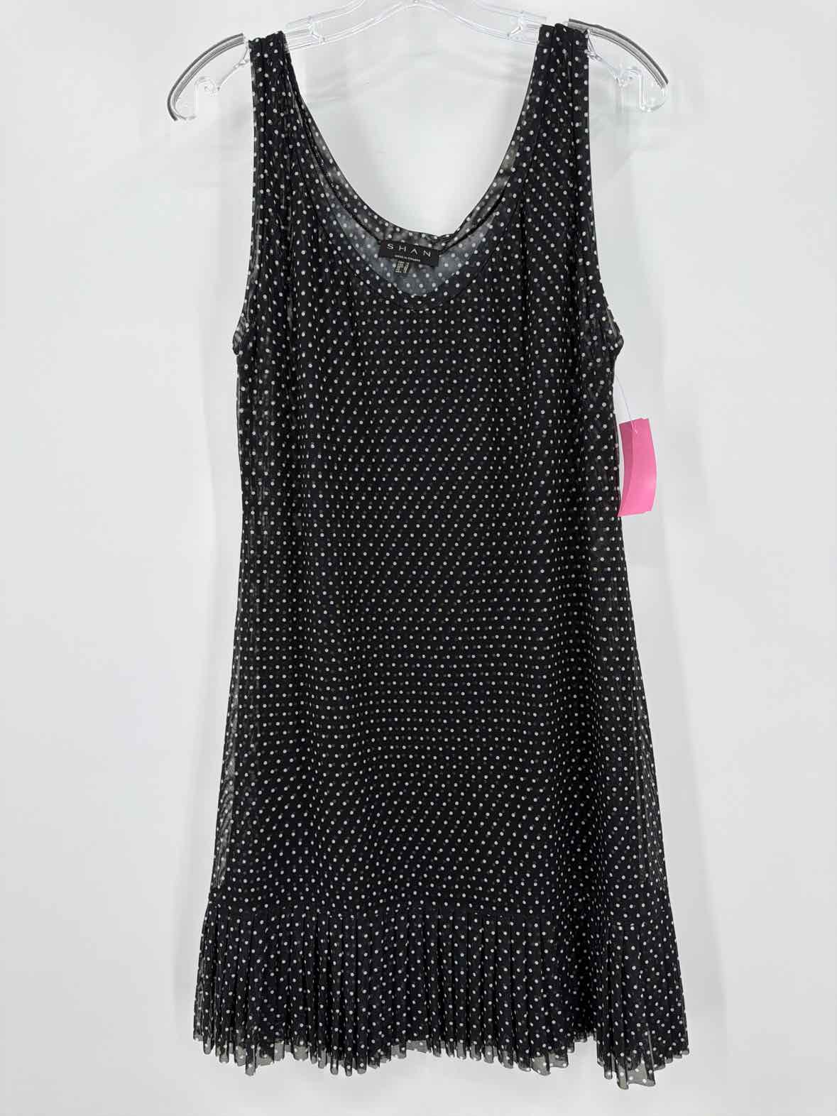 Pre-Owned Shan Black Size 10 Coverup | True Fashionistas.