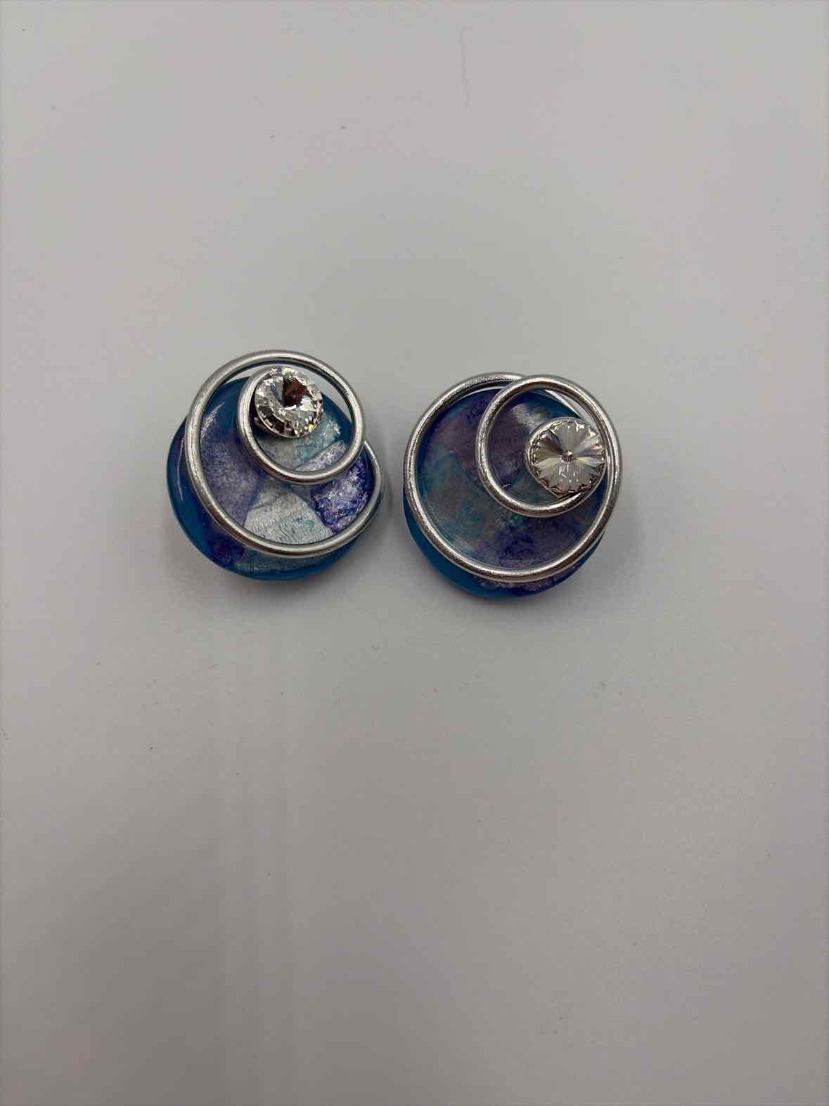 Jeff Lieb Blue clip Stud Earrings | True Fashionistas.