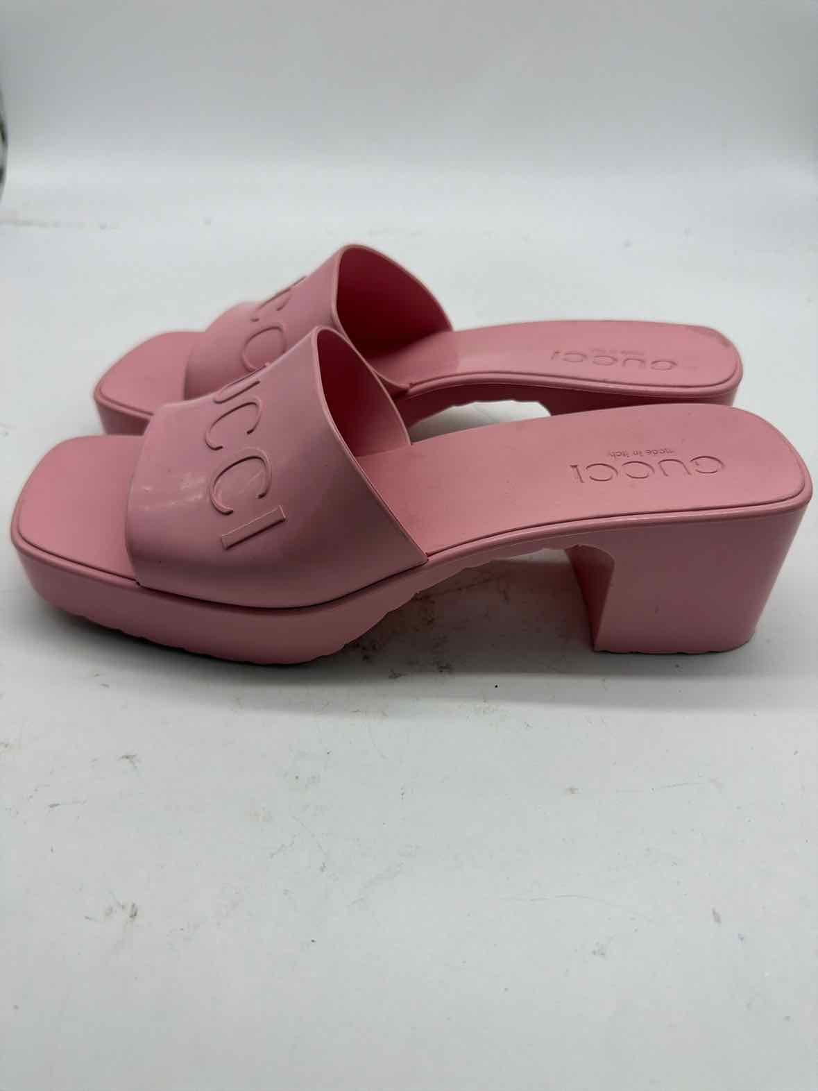 Pre-Owned Gucci Pink Size 6 Jelly Mule Sandals | True Fashionistas.