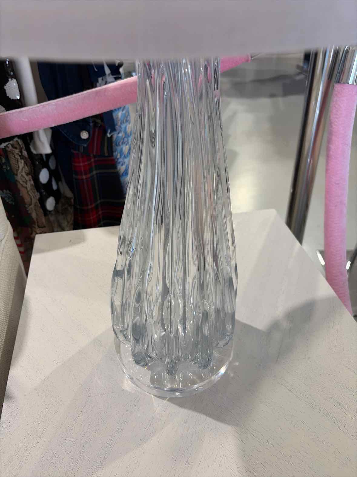 Clear Crystal Accent Lamp | True Fashionistas.