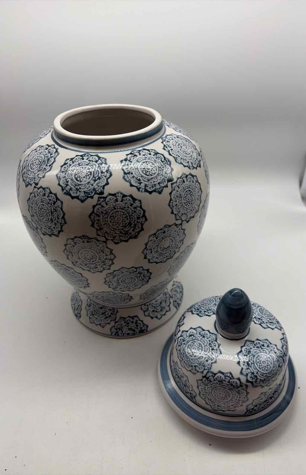Light Blue Ginger Jar | True Fashionistas.