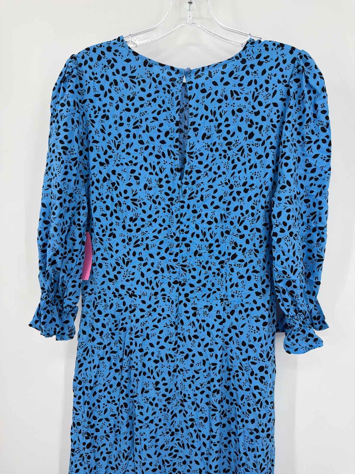 Pre-Owned Nobody's Child Blue Size 8 Long Long Sleeve Dress | True Fashionistas.