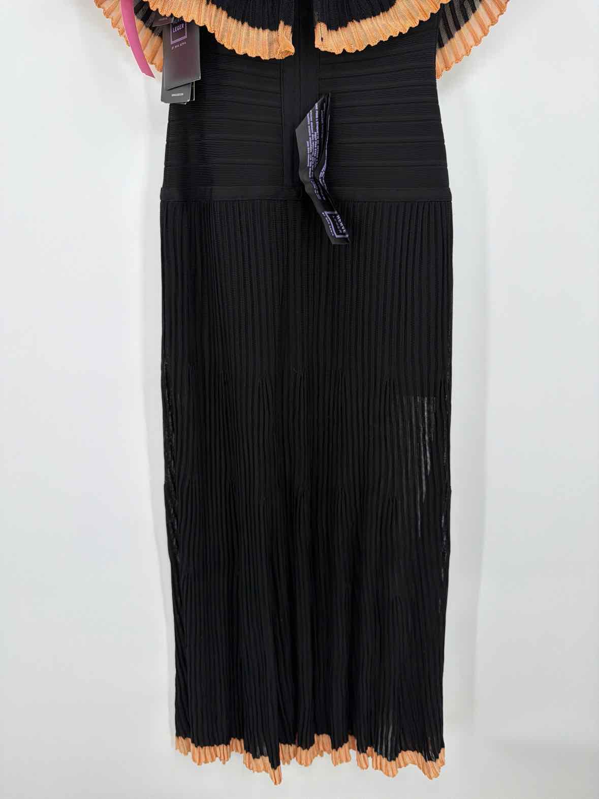 Pre-Owned Herve Leger Black Size XXS Knit Long Sleeveless Dress | True Fashionistas.