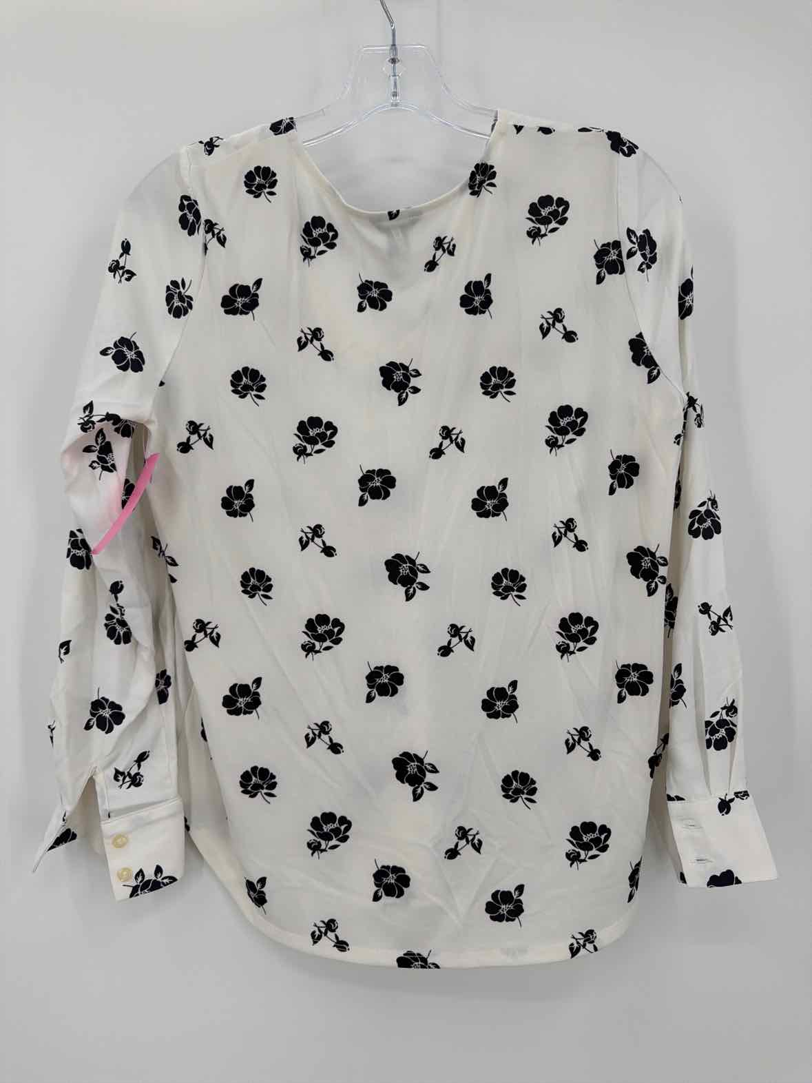 Pre-Owned Ann Taylor White Size Small Blouse | True Fashionistas.