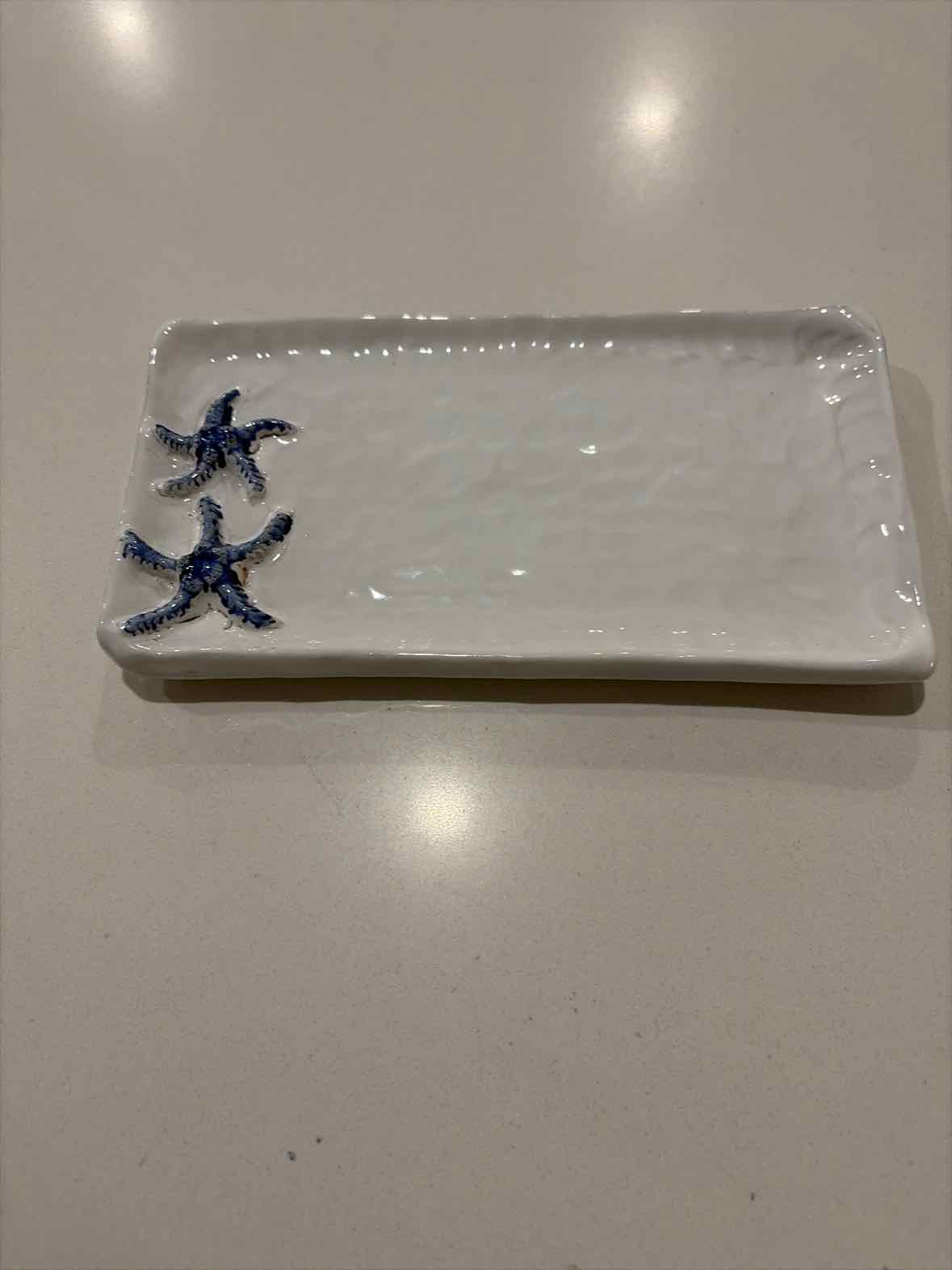 White Pottery Decorative Accessory | True Fashionistas.