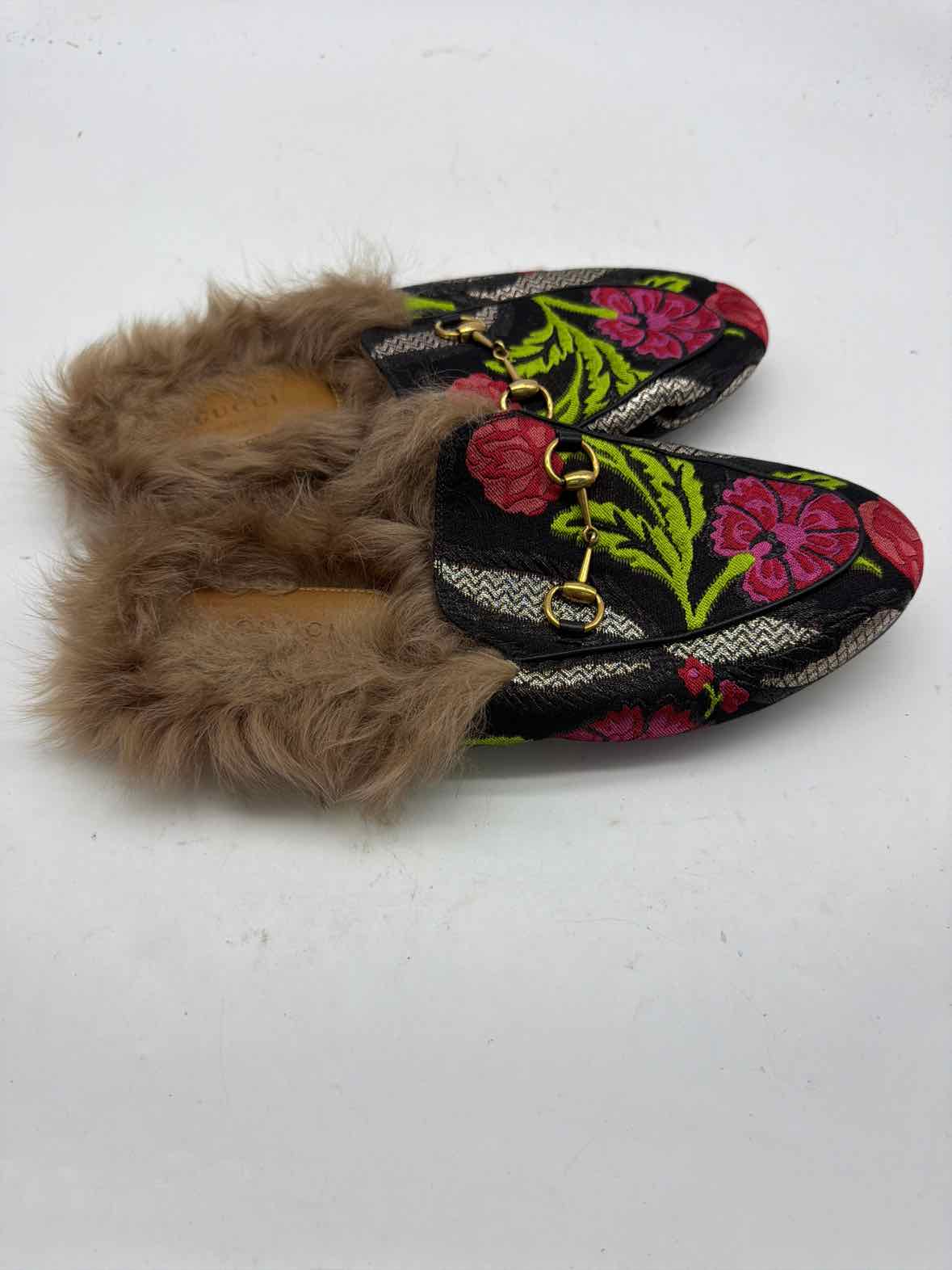 Pre-Owned Gucci Black Size 9 Princetown Floral Mule Flats | True Fashionistas.