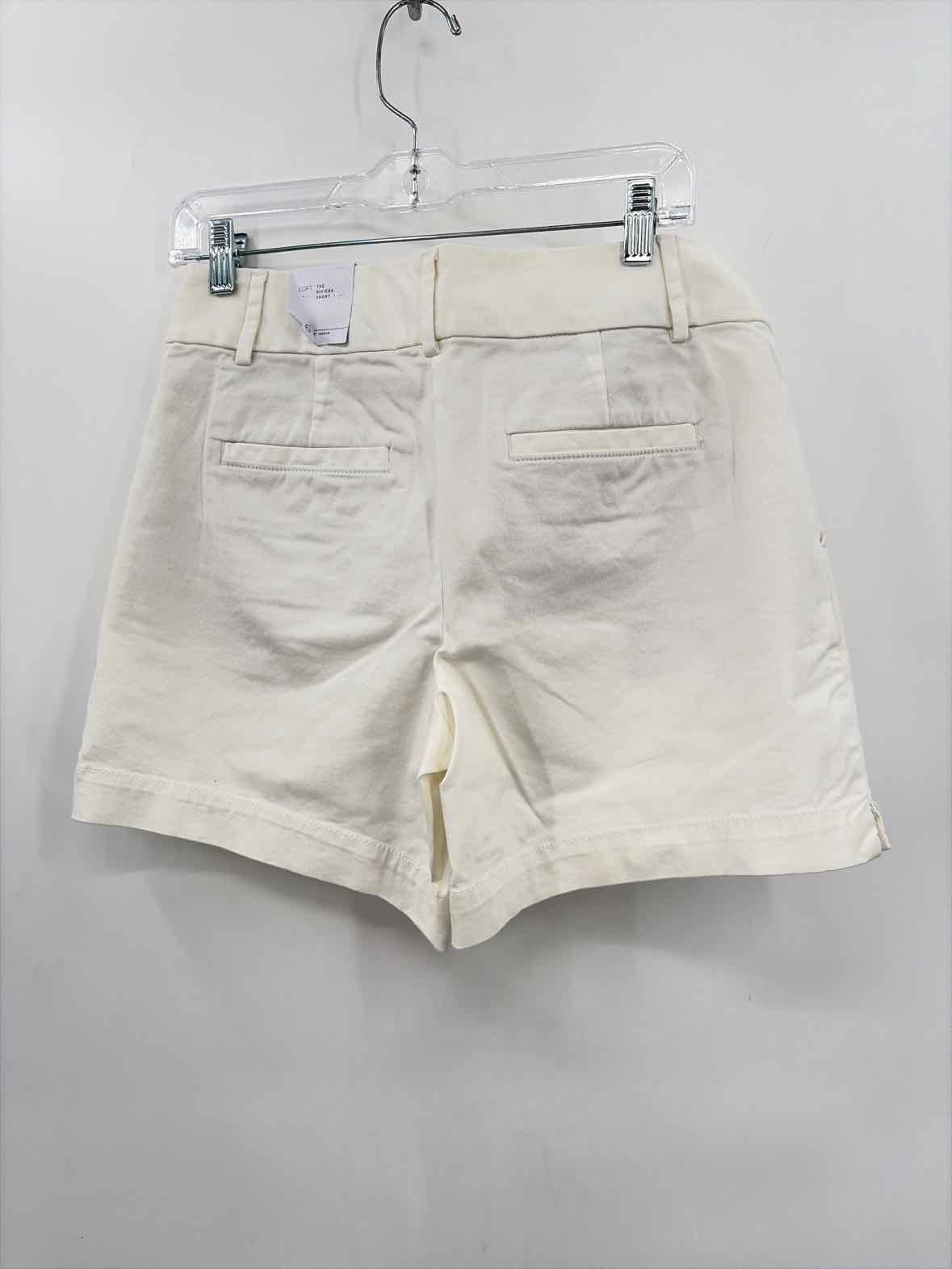Loft White Size 6 Basic Shorts | True Fashionistas.