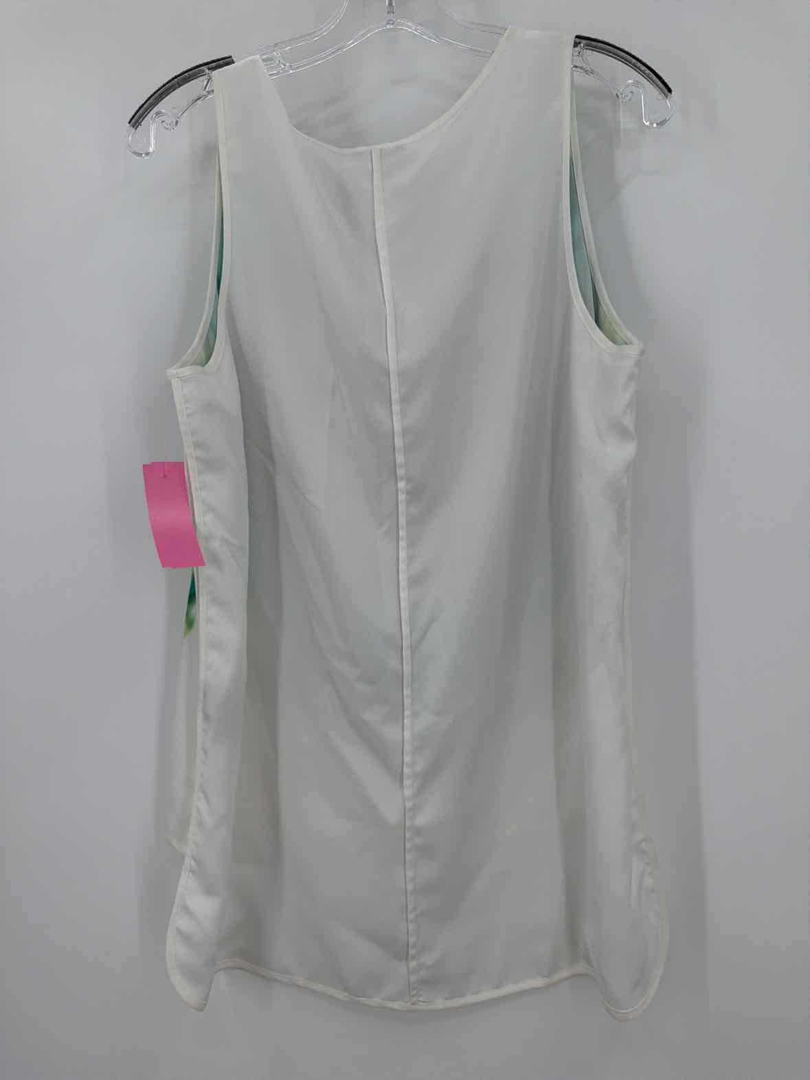 Pre-Owned Vince Camuto White Size Medium Tank Top | True Fashionistas.