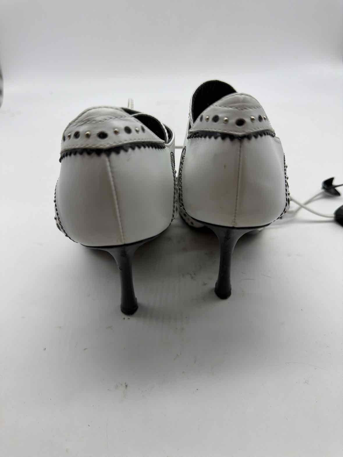 Pre-Owned Christian Dior White Size 5.5 Caged Heels | True Fashionistas.
