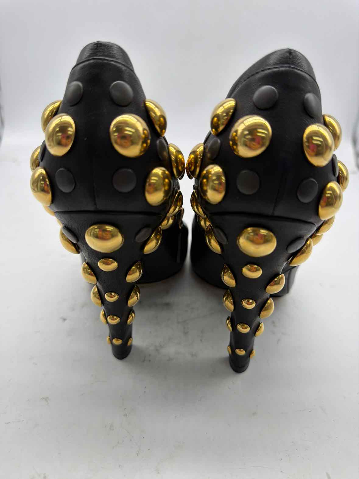 Pre-Owned Gucci Black Size 8.5 Leather Ankle Boots | True Fashionistas.