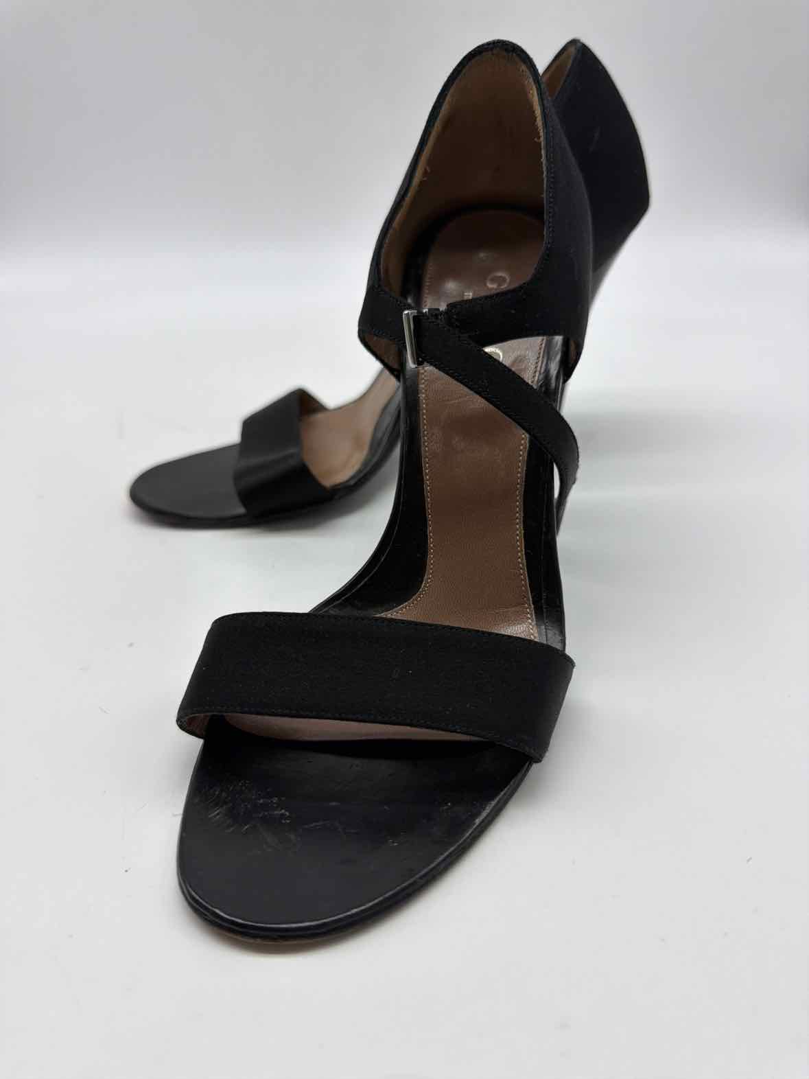 Pre-Owned Gucci Black Size 35.5 Stiletto Heels | True Fashionistas.