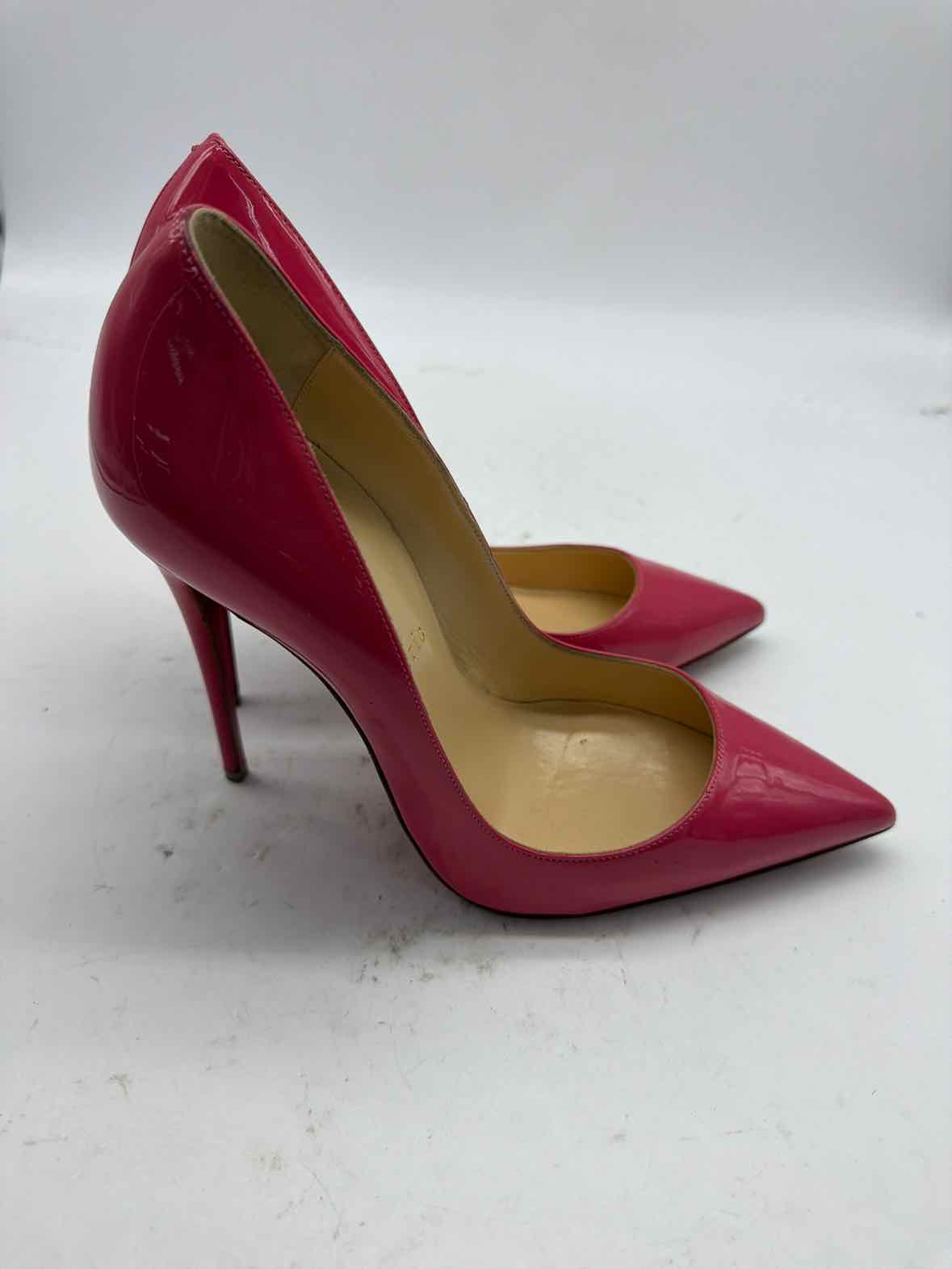 Pre-Owned Christian Louboutin Pink Size 7.5 Patent Leather Pump Heels | True Fashionistas.