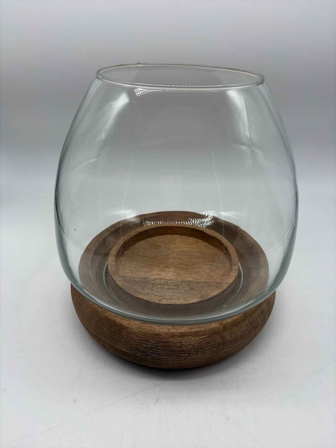 PD Home Glass Hurricane Lamp | True Fashionistas.