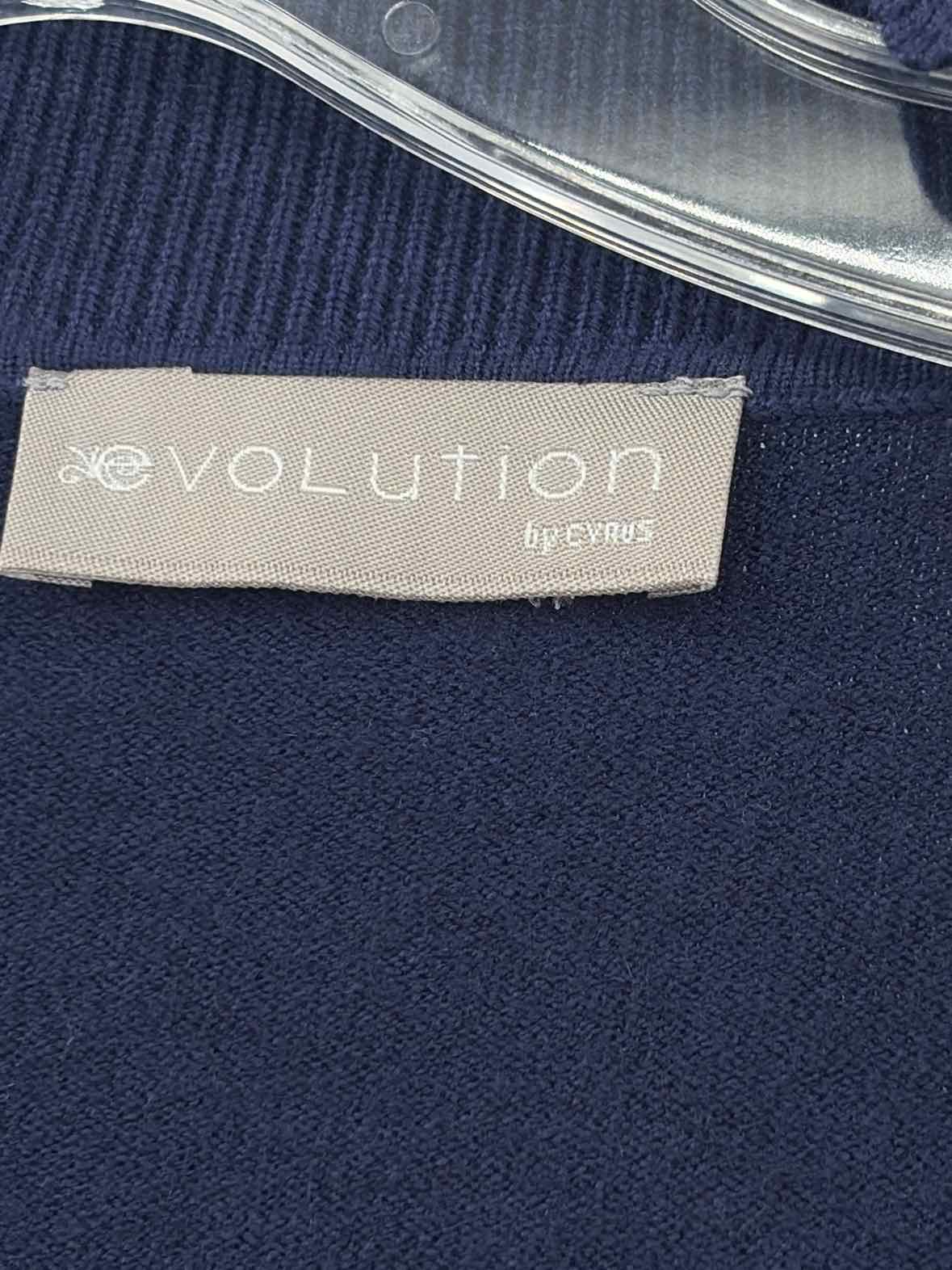 Pre-Owned Evolution by Cyrus Navy Size Medium Cardigan Sweater | True Fashionistas.