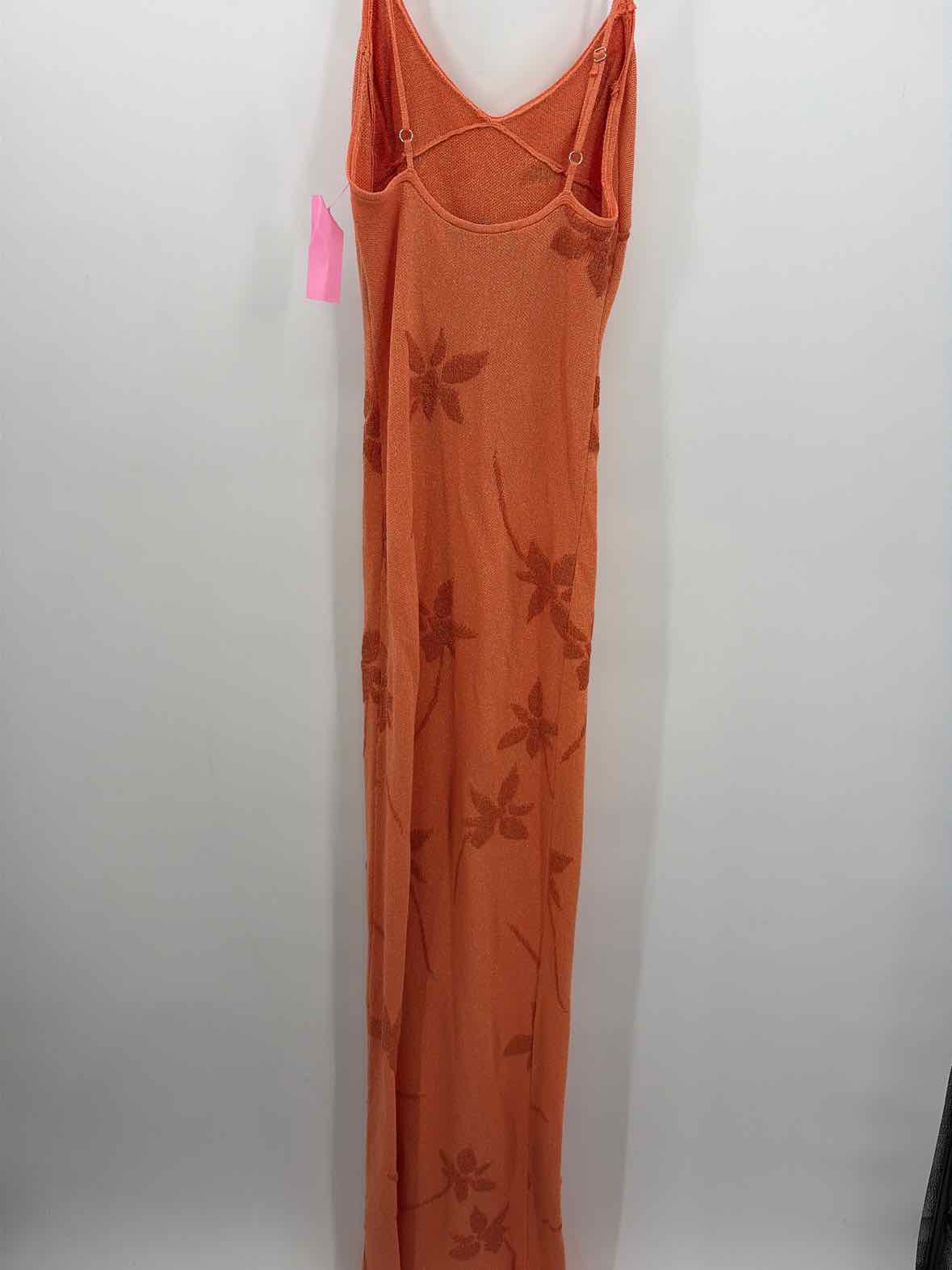 Pre-Owned White Fox Orange Size Small Maxi Sleeveless Dress | True Fashionistas.