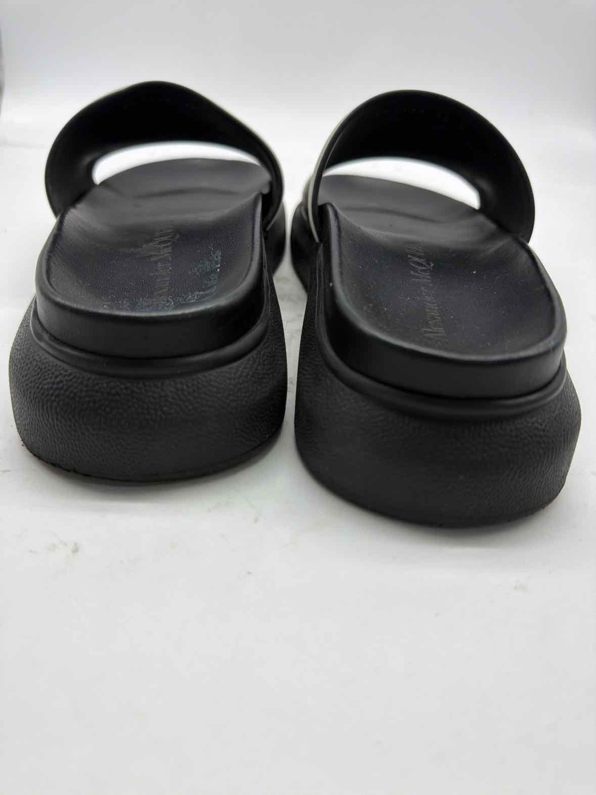 Pre-Owned Alexander McQueen Black Size 40 Slide Sandals | True Fashionistas.