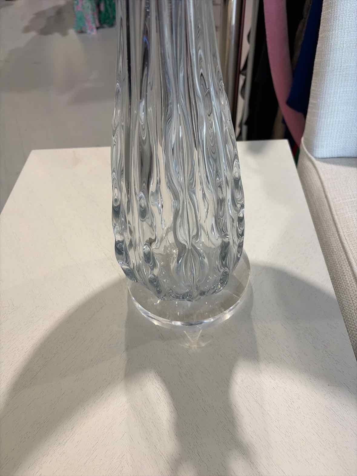 Clear Crystal Accent Lamp | True Fashionistas.