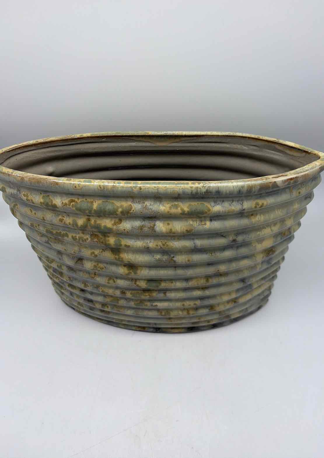 Green & Blue Ceramic Pot | True Fashionistas.