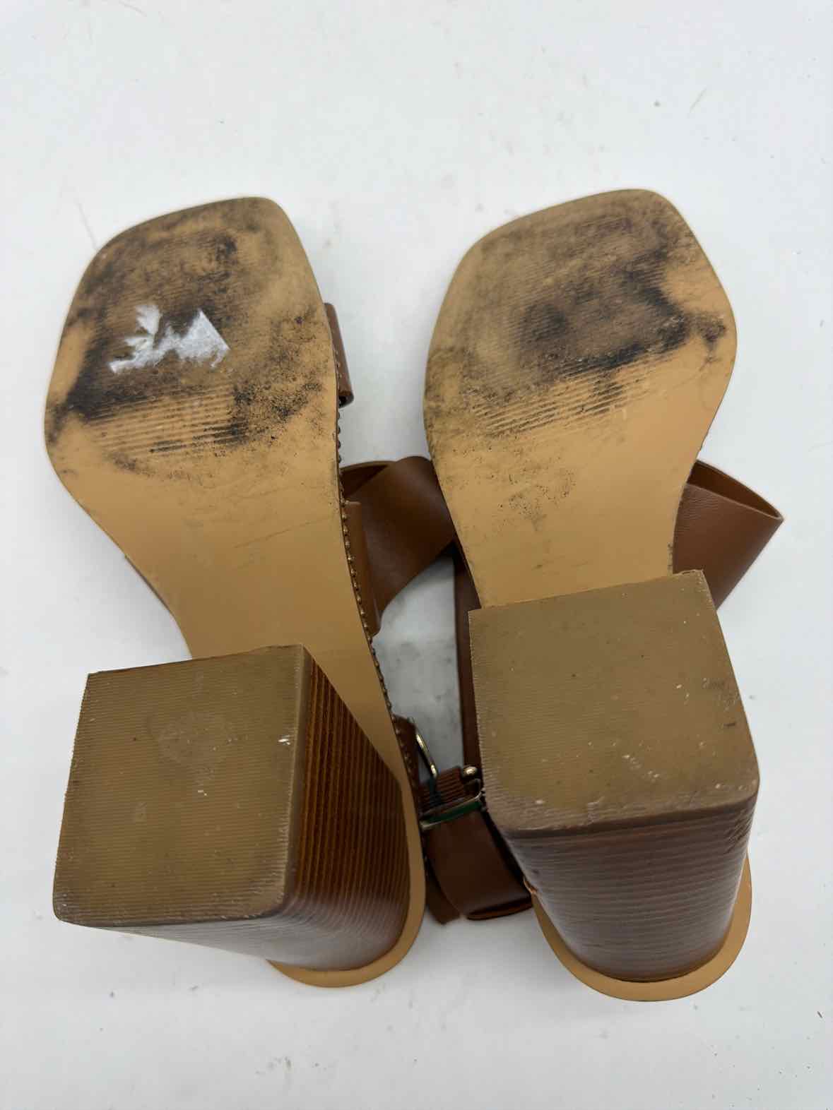 Pre-Owned Steve Madden Tan Size 9 Strappy Heels | True Fashionistas.