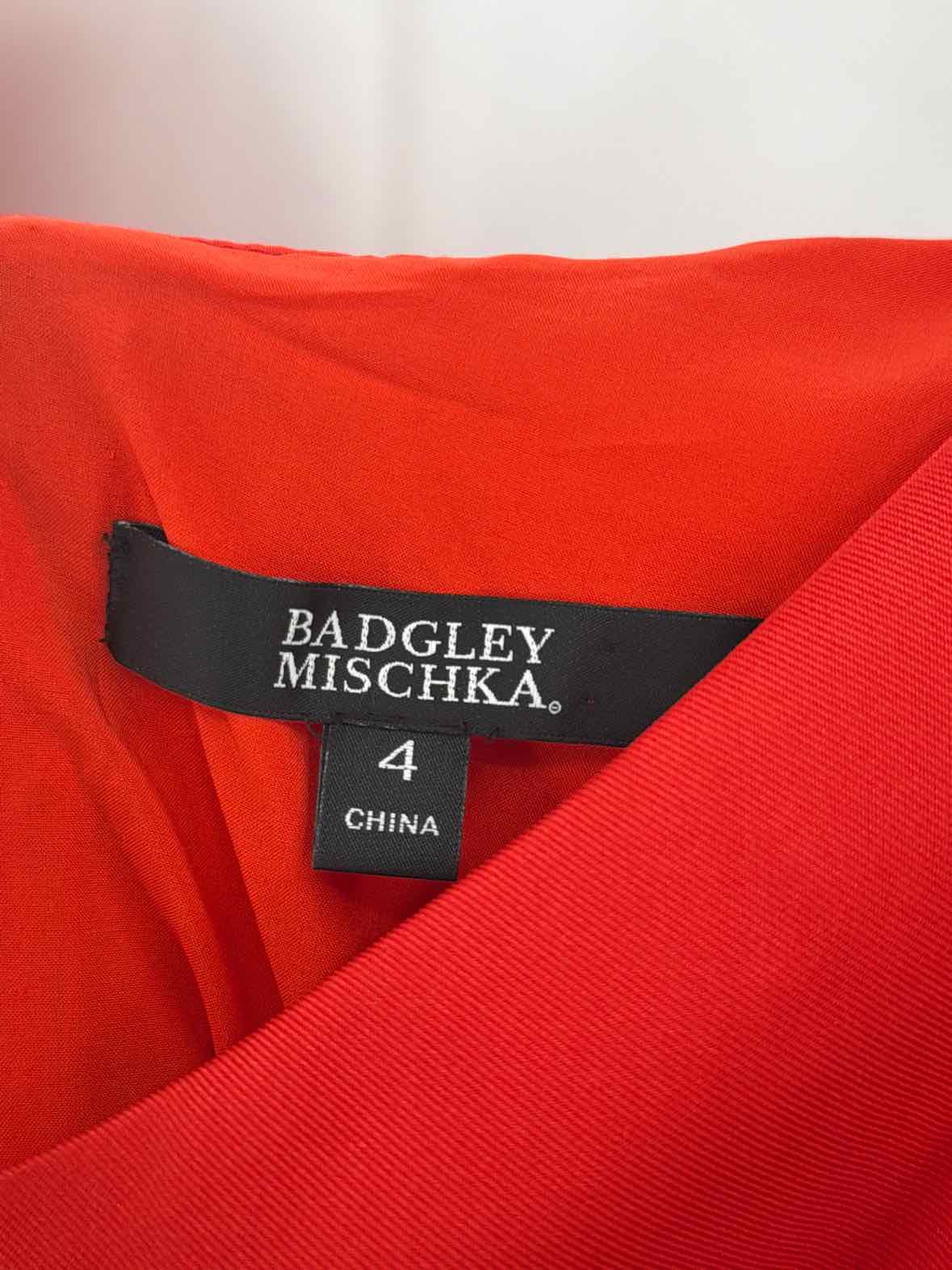 Pre-Owned Badgley Mischka Red Size 4 Cocktail Midi Evening Gown | True Fashionistas.