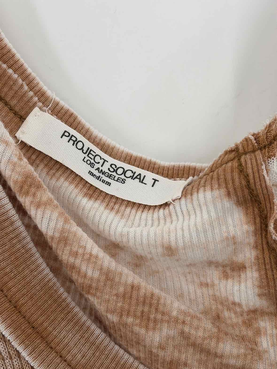 Pre-Owned Project Social T Tan Size Medium Long Sleeve Blouse | True Fashionistas.
