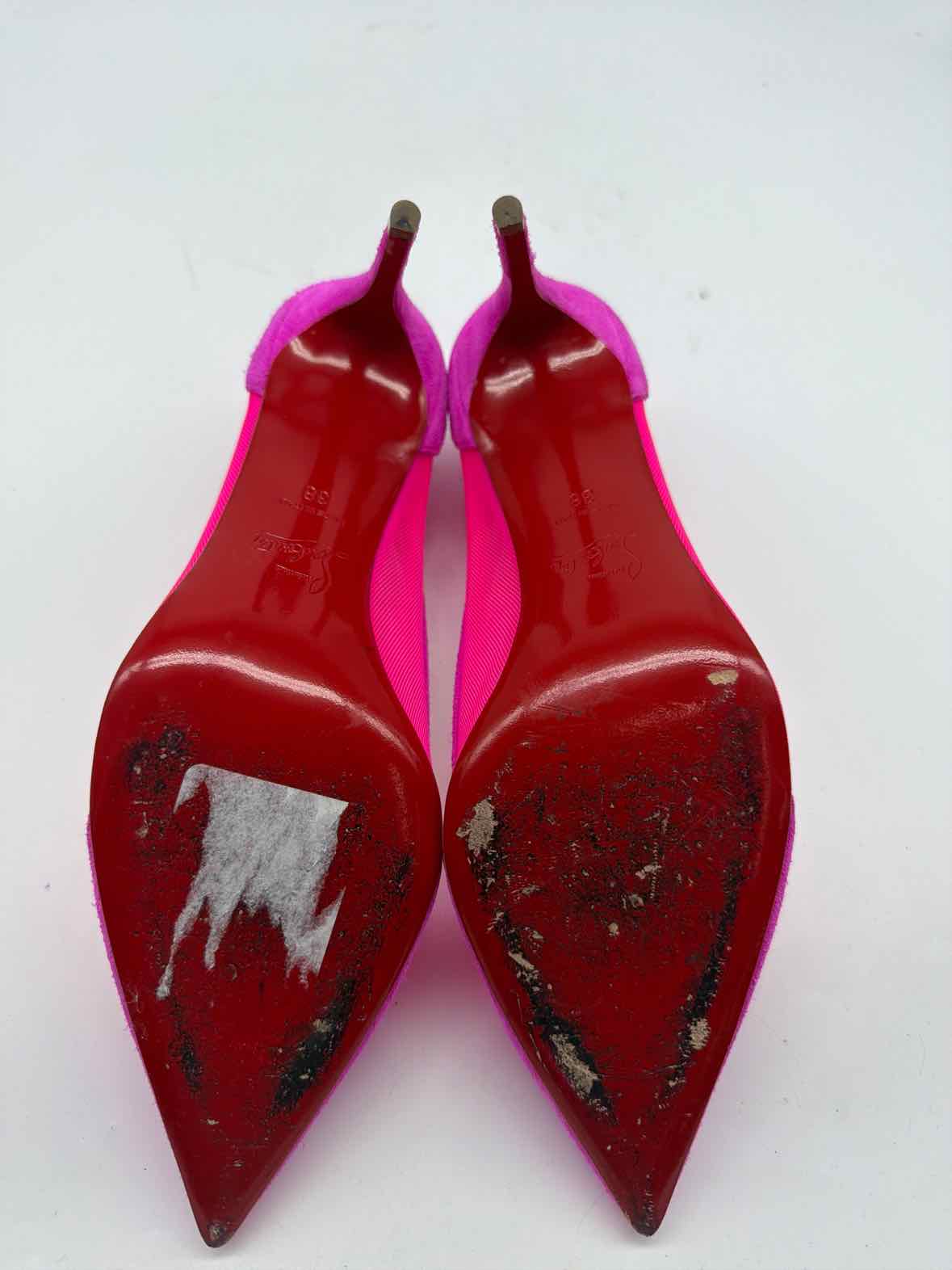 Pre-Owned Christian Louboutin Pink Size 38 Pump Heels | True Fashionistas.