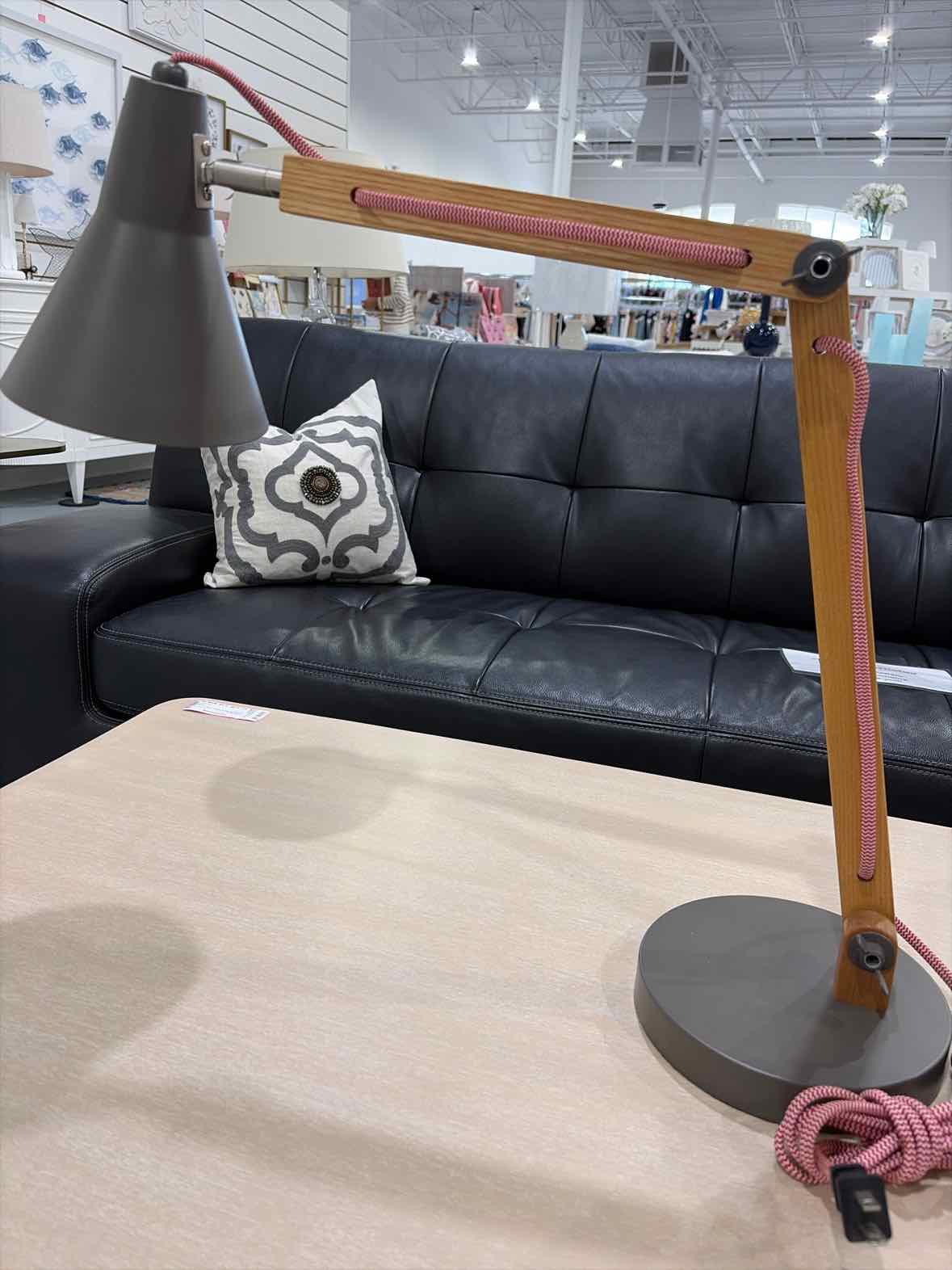 Metal & Wood Desk Accent Lamp | True Fashionistas.