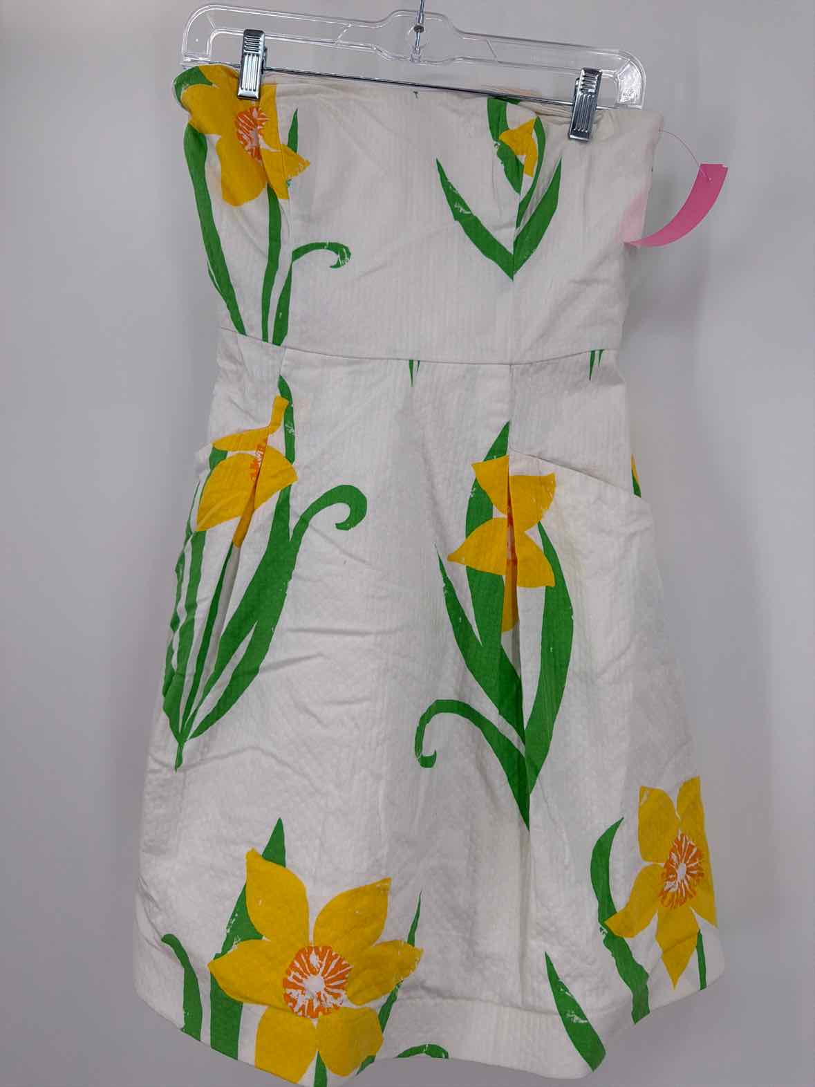 Pre-Owned Lilly Pulitzer White Size 2 Short Strapless Dress | True Fashionistas.