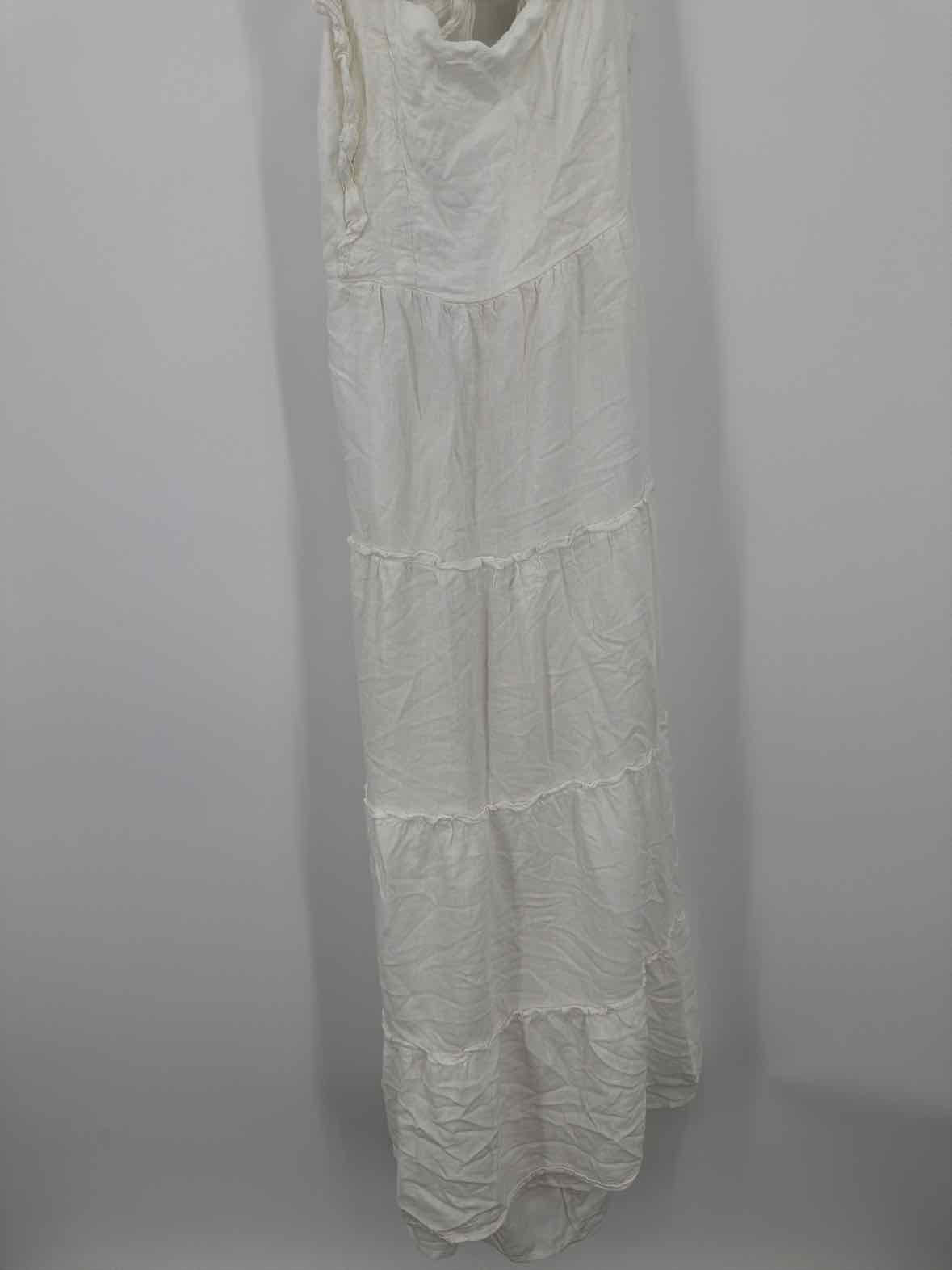 Pre-Owned Altar'd State White Size Large Long Sleeveless Dress | True Fashionistas.