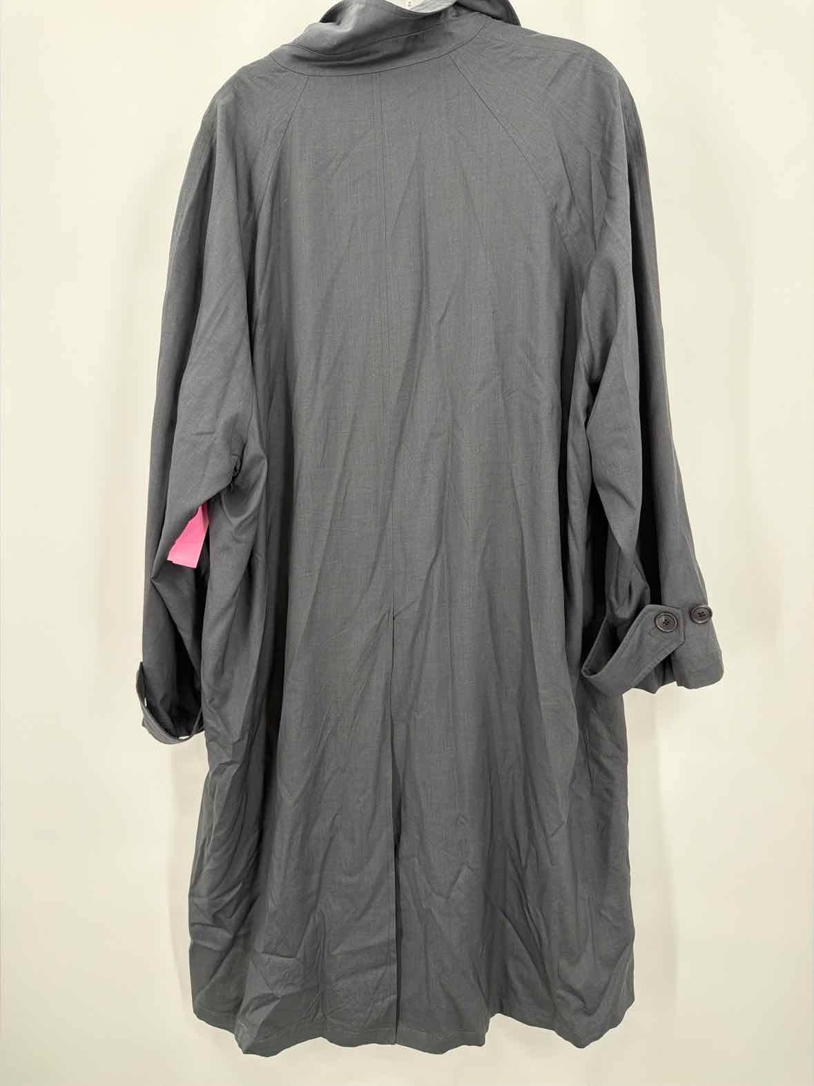Pre-Owned Prada Grey Large Men's Jacket | True Fashionistas.