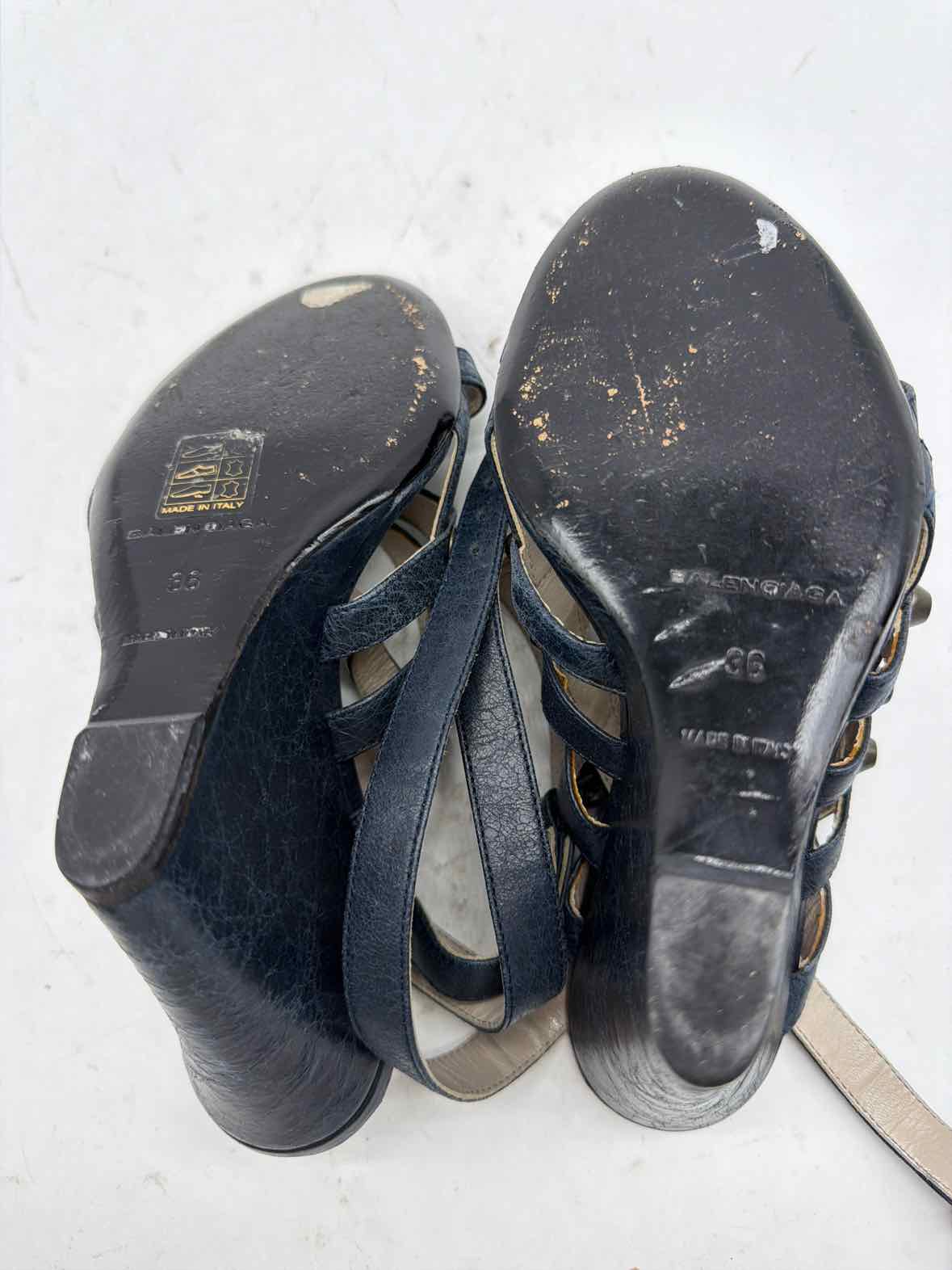 Pre-Owned Balenciaga Navy Size 6 Wedge Heels | True Fashionistas.