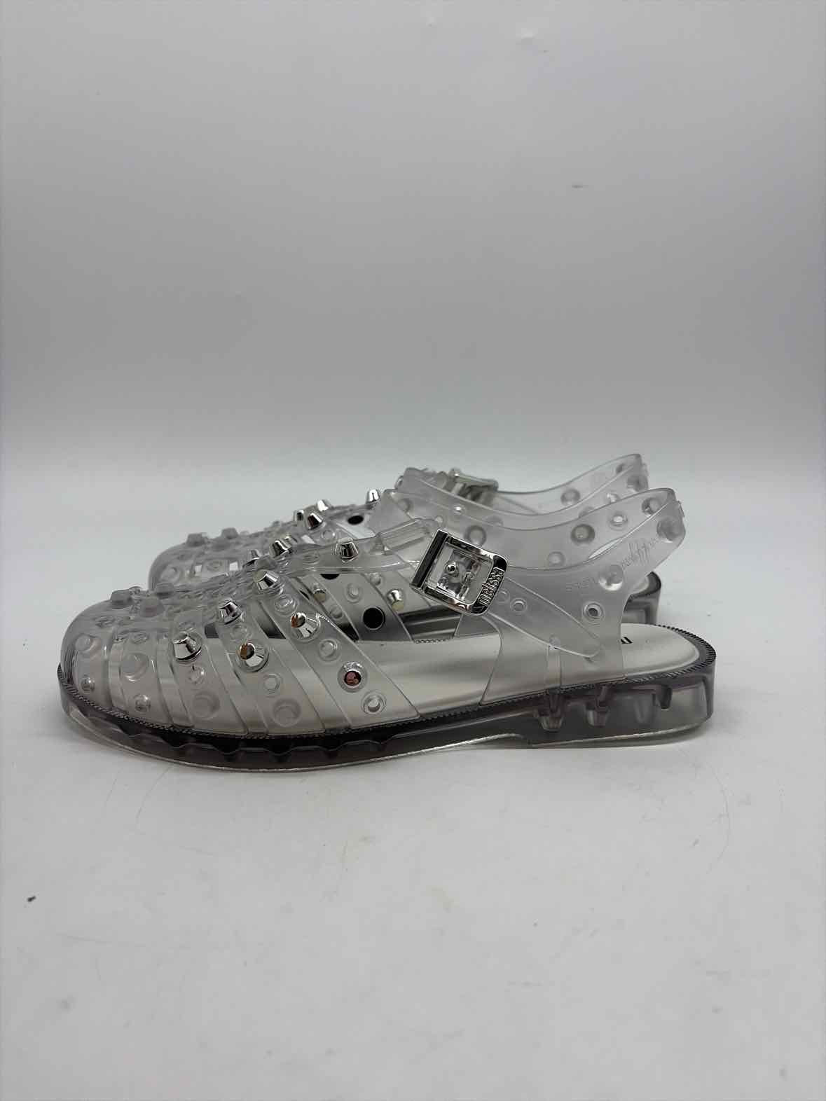 Pre-Owned Melissa White Size 7 Caged Sandals | True Fashionistas.