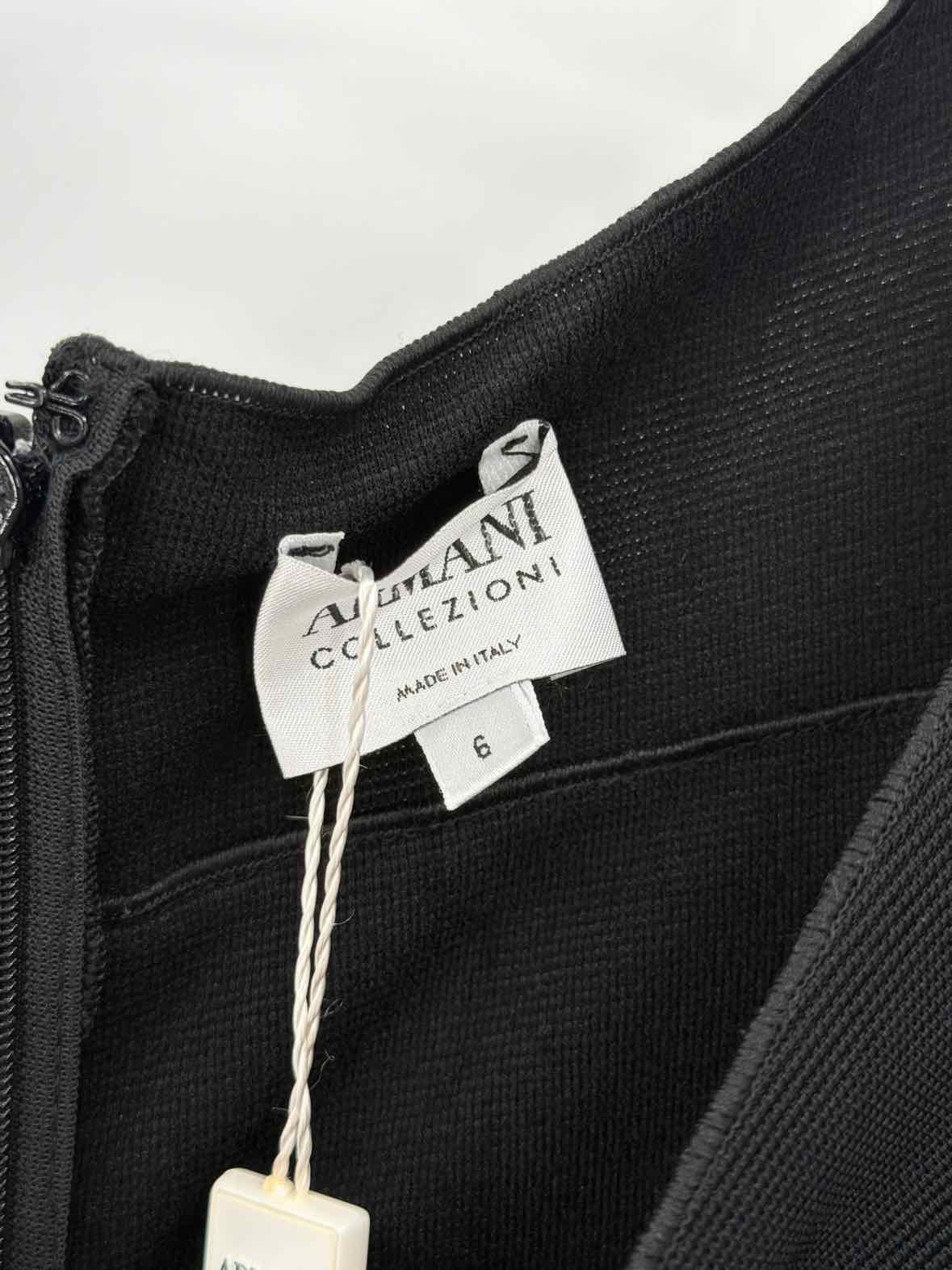 Pre-Owned Armani Collezioni Black Size 6 Knit Short Short Sleeve Dress | True Fashionistas.