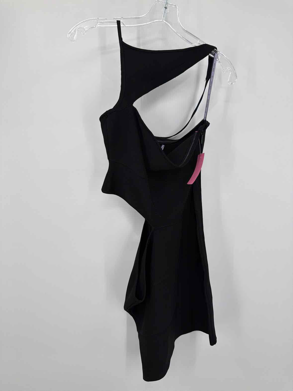 Pre-Owned Herve Leger Black Size Small Knit Bodycon Short Sleeveless Dress | True Fashionistas.