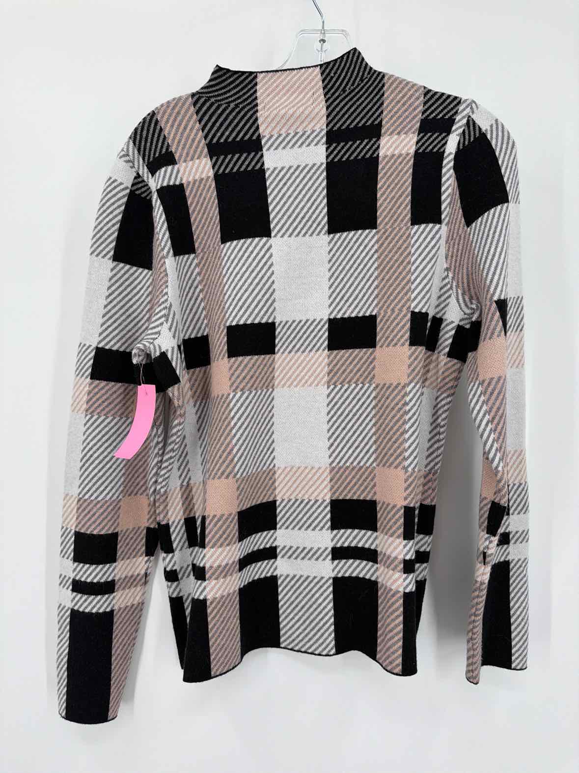Pre-Owned Here & Now Black Size Large Sweater | True Fashionistas.