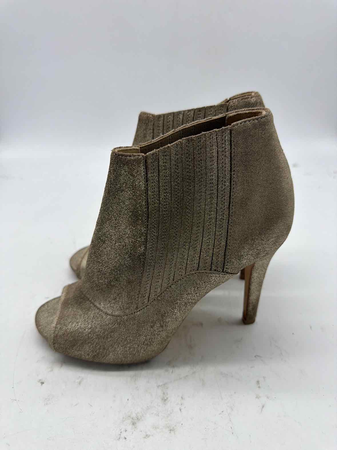 Pre-Owned Jimmy Choo Gold Size 5 Ankle Boots | True Fashionistas.