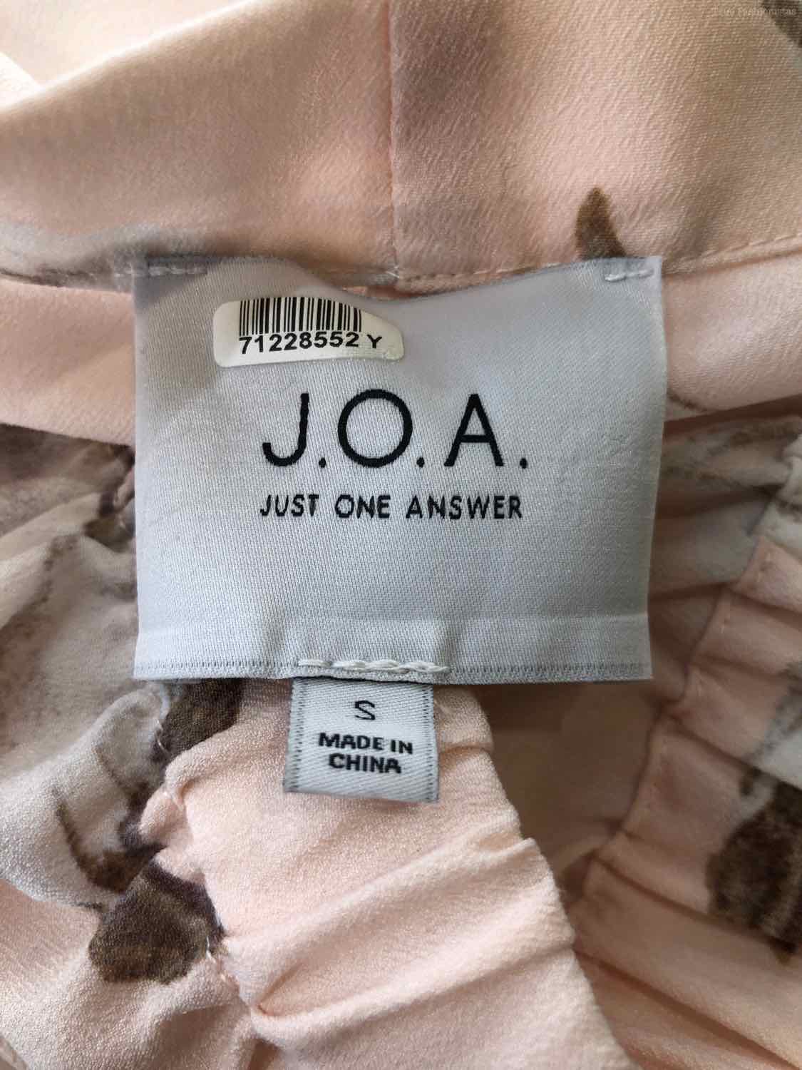 JOA Los Angeles Pink Size Small Floral Open Shoulder Blouse | True Fashionistas.