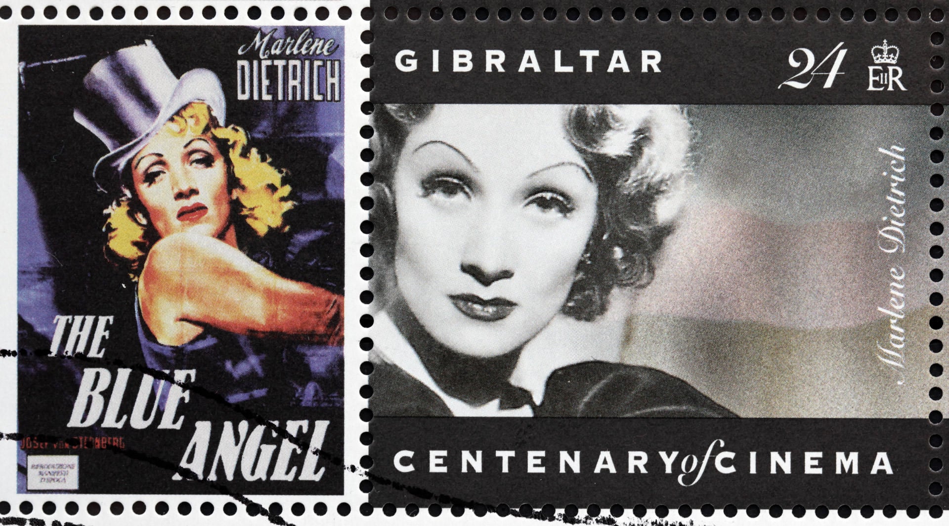 FEMALE FASHION ICONS THROUGH HISTORY