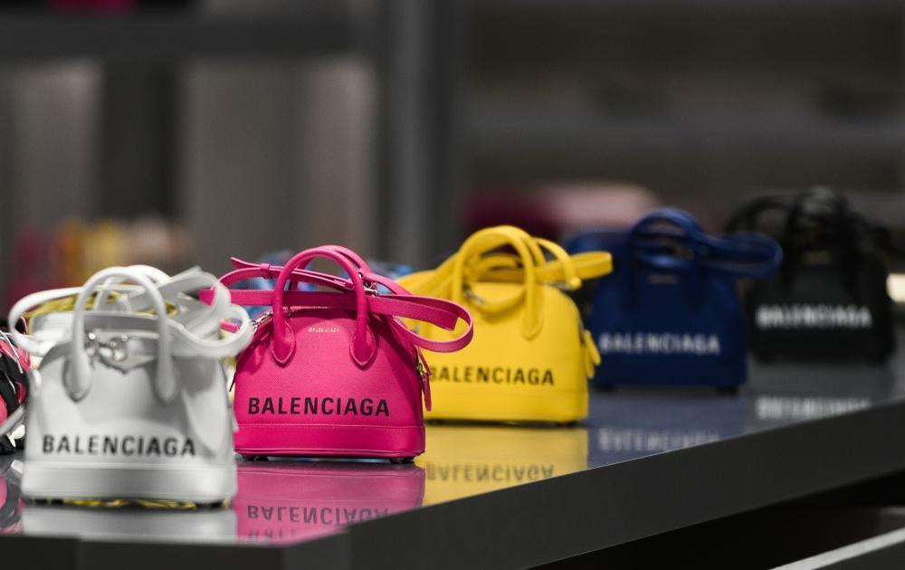 The history of the Balenciaga fashion house  Haute History