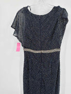 Pre-Owned Mac Duggal Navy Size 6 Beaded Long Evening Gown | True Fashionistas.