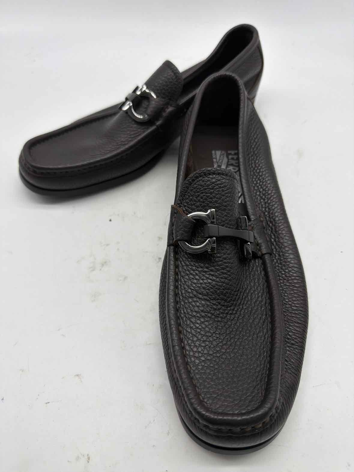 Pre-Owned Salvatore Ferragamo Black 5.5 Leather Slip On Men's Dress Shoes | True Fashionistas.