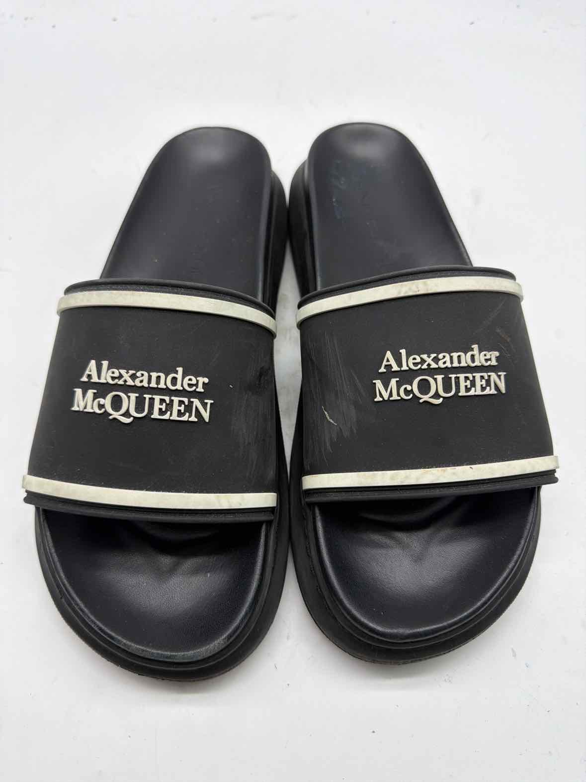Pre-Owned Alexander McQueen Black Size 40 Slide Sandals | True Fashionistas.
