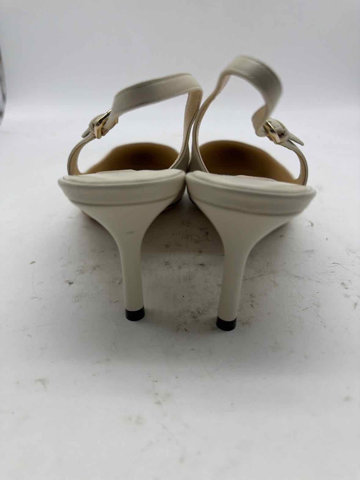 Pre-Owned Jimmy Choo Ivory Size 9 Slingback Heels | True Fashionistas.