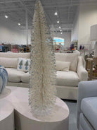 White & Silver Bottlebrush Tree | True Fashionistas.