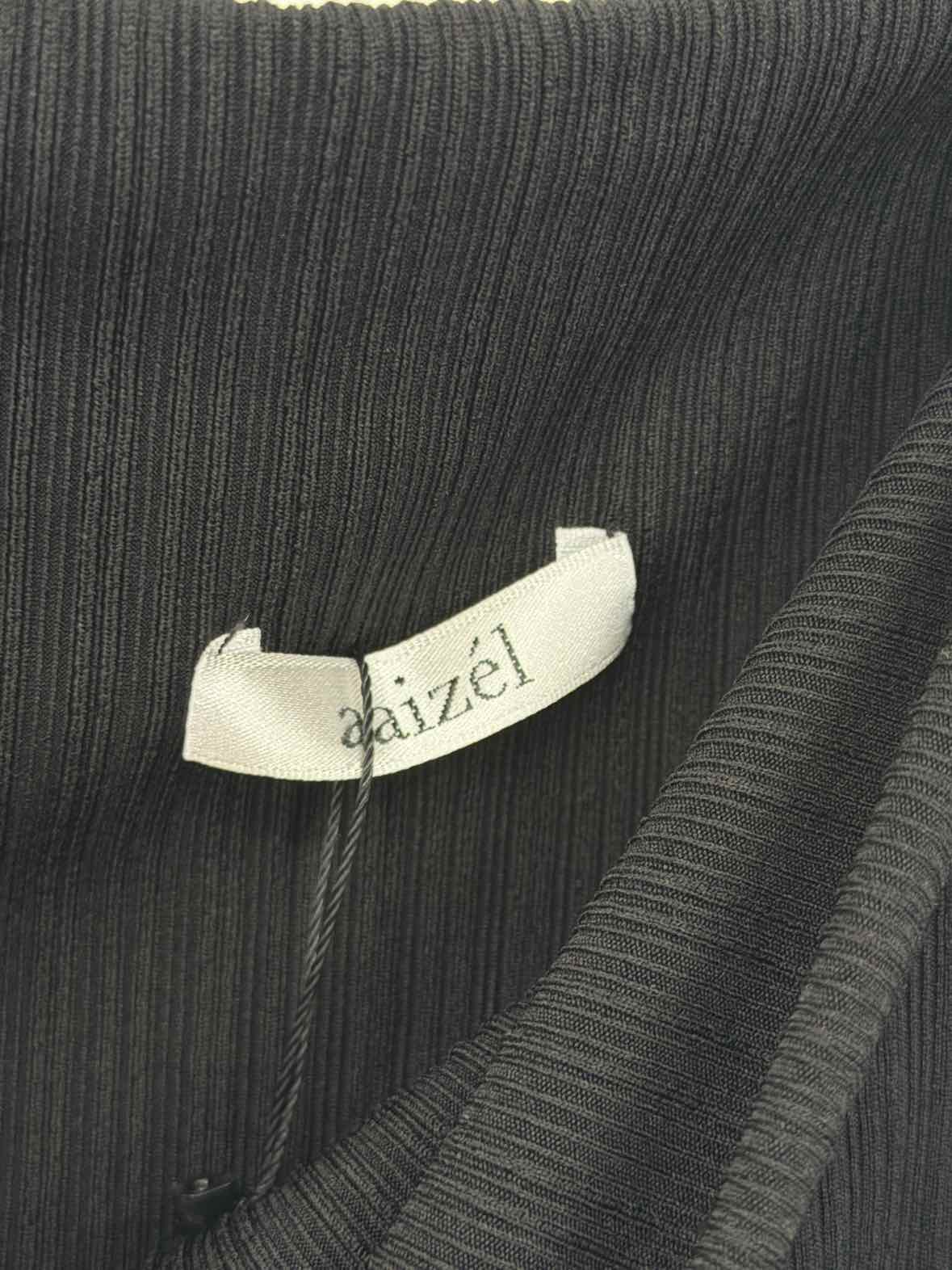 Pre-Owned Aaizel Black Size 6 Short Long Sleeve Dress | True Fashionistas.